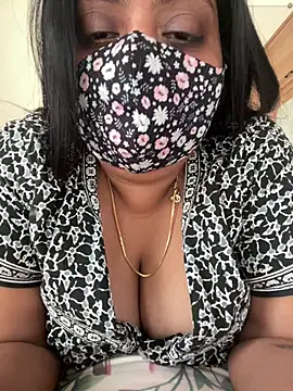 MarathiMILF's cam snapshot