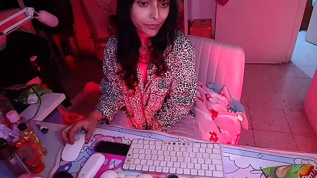 kaithra's cam snapshot