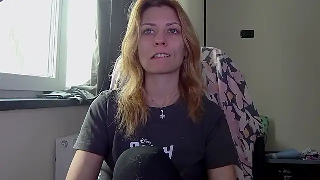 karo123421's cam snapshot