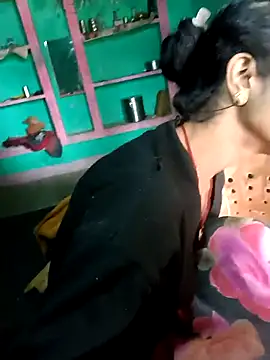 Alisha_beby143's cam snapshot