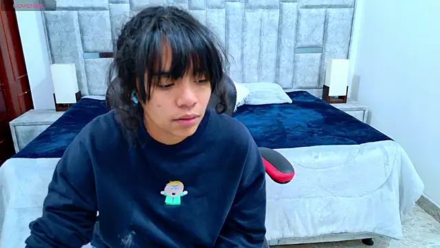 laureentt_'s cam snapshot