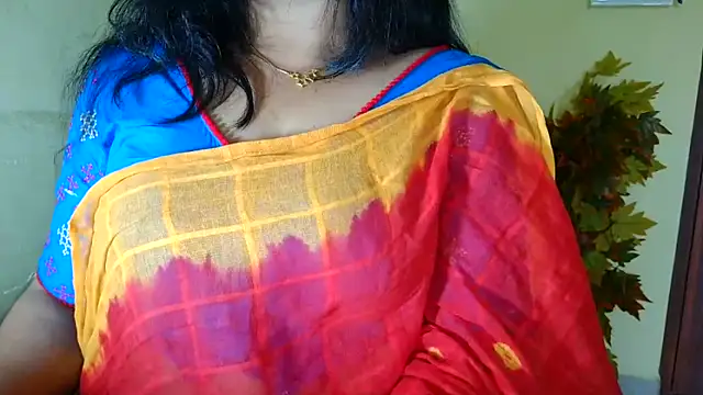 Mallu_MayaMadhav's cam snapshot