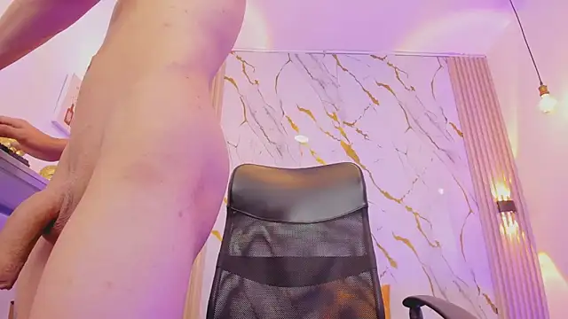 Nikolay_Gregori live sex cam