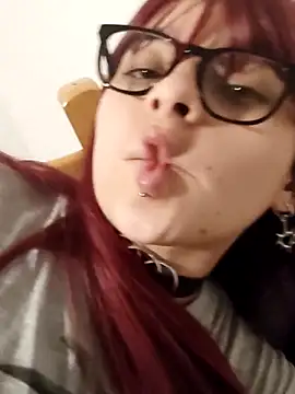 littlevalerie's cam snapshot