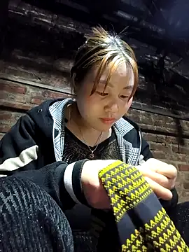 siki-00 live sex cam