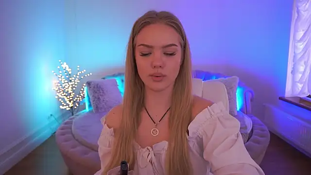 CelesteNoir's cam snapshot