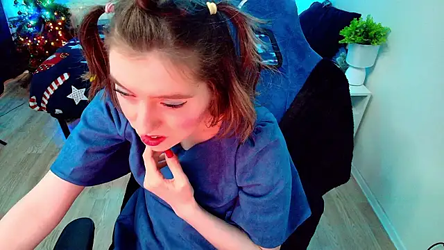 CranberryHot live sex cam