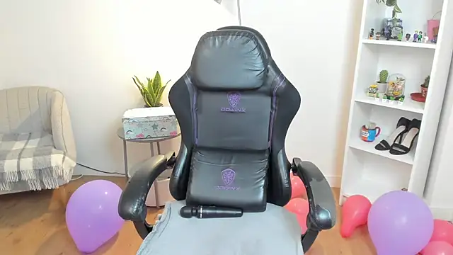 _BellaEvans_'s cam snapshot