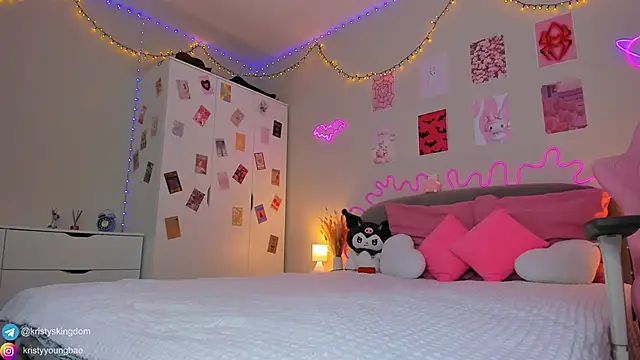 Kate_Clover's cam snapshot