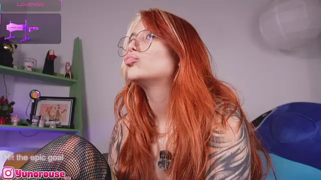 YunoRose_'s cam snapshot