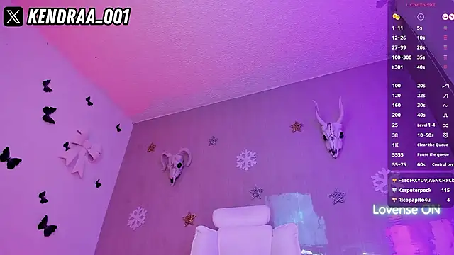 Kendramillerr_1's cam snapshot