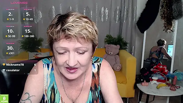 SexyGrandma_'s cam snapshot