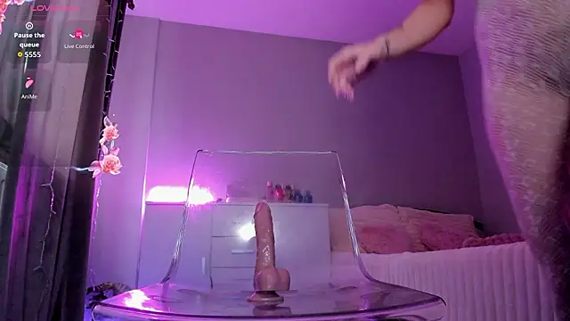 kyliejo18's cam snapshot