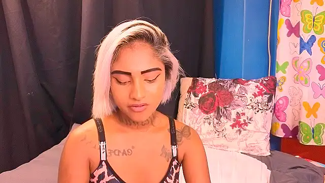 indiansumaya29's cam snapshot