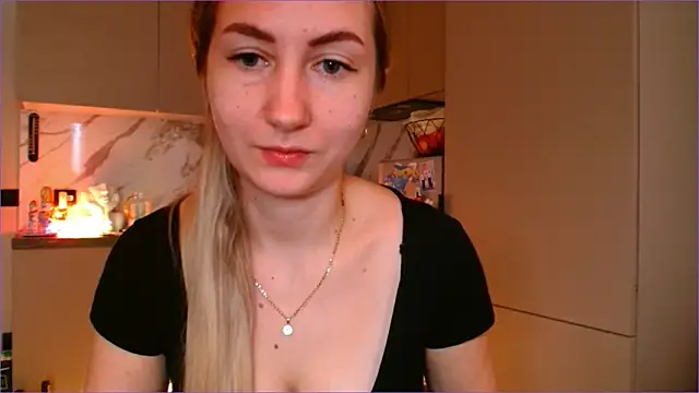 BluueSilk's cam snapshot