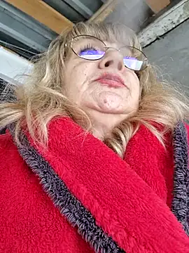 gentleblonde's cam snapshot