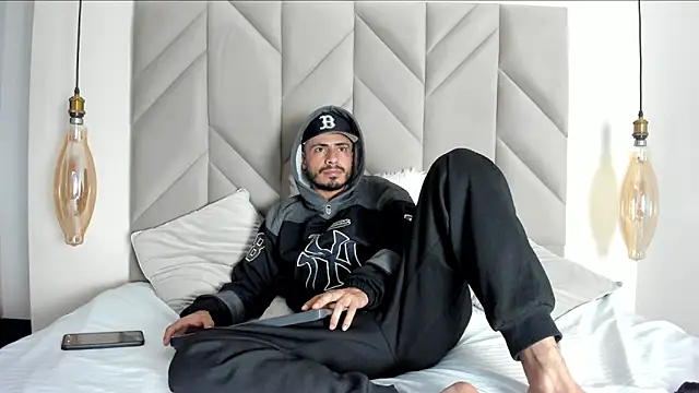 MatthewCullen's cam snapshot