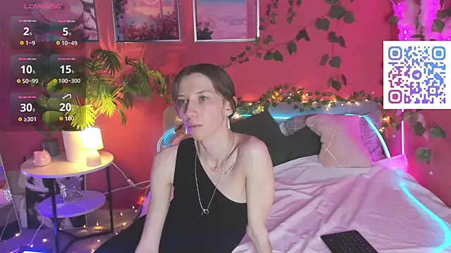 Lisbeth__Salander's cam snapshot