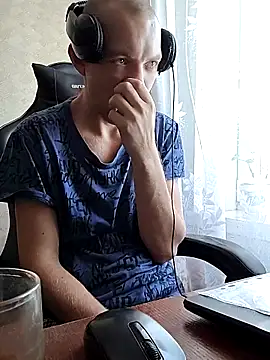 _uncle_Mitya-43_'s cam snapshot