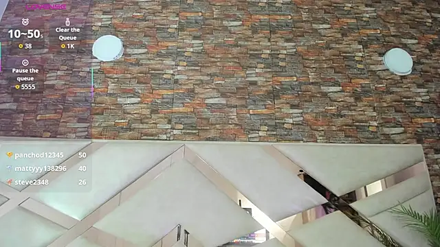 sophie_pariss's cam snapshot