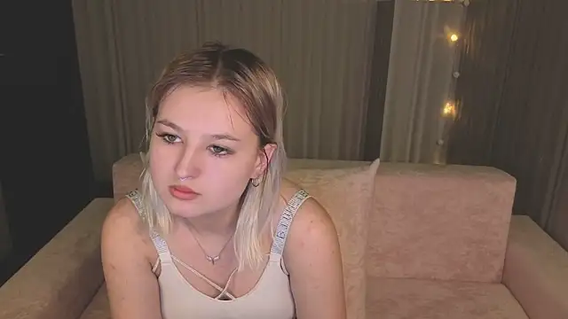 grase_neon's cam snapshot