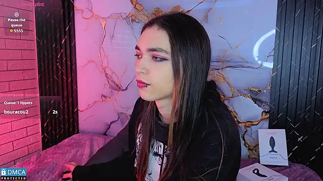 MaeveKuro's cam snapshot