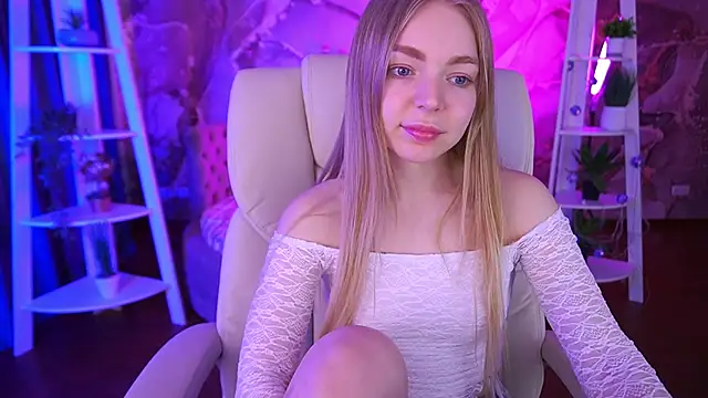 EmilySunshineS's cam snapshot