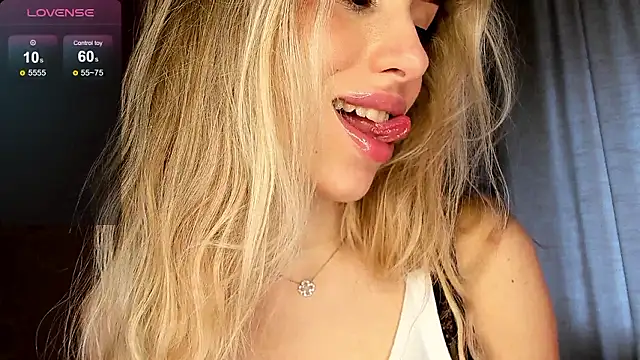 Elysia_kiss's cam snapshot