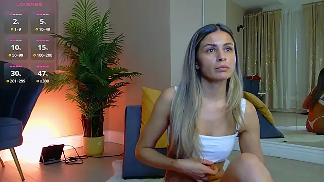 Avril_Cyrus's cam snapshot