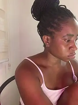 MISSMAYSROOM's cam snapshot