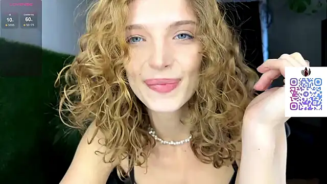 Miss_Monroe's cam snapshot