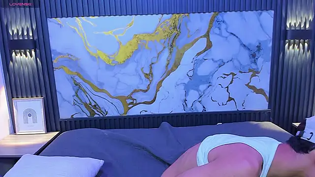 TaylerMiles live sex cam