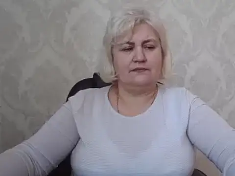 AngelaFamez's cam snapshot