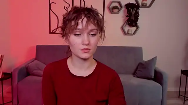 BritnieCute live sex cam