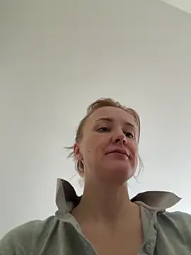 DianaNatur's cam snapshot