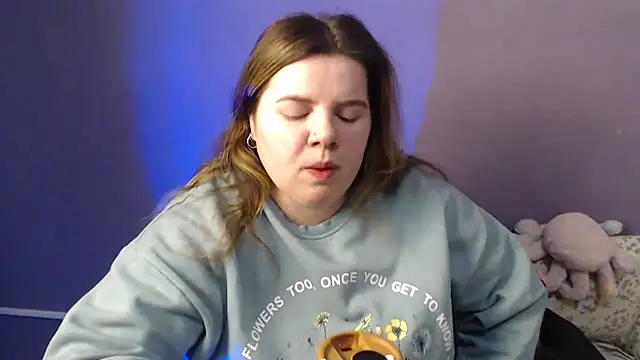 so_shy's cam snapshot