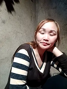 yula-bi's cam snapshot