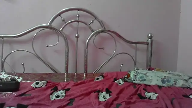 cute_lailaa's cam snapshot