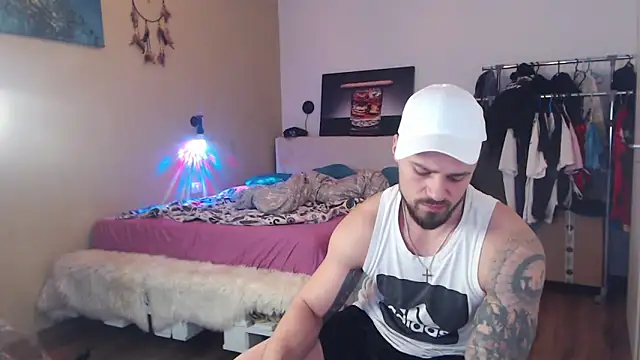 Tiberius_hunk live sex cam