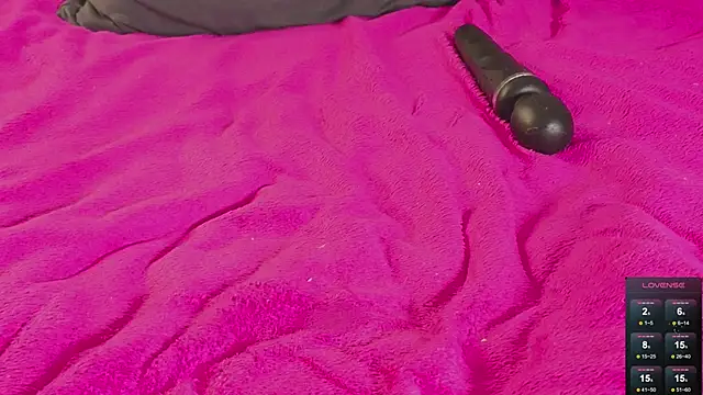 Alice_Pops's cam snapshot