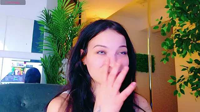 CutenessGirl's cam snapshot