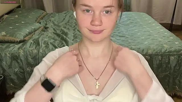 KarlynGow's cam snapshot