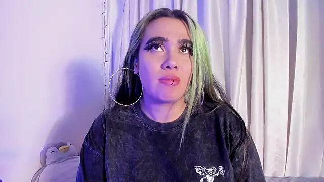 Lilith_Zenith_'s cam snapshot