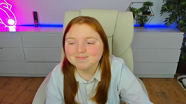 KattyRose8's cam snapshot