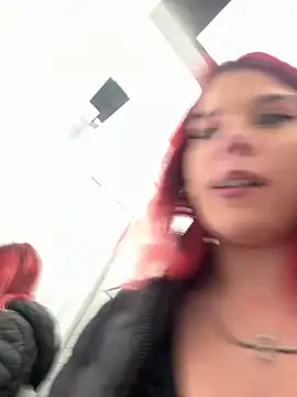 RiriRoseey's cam snapshot