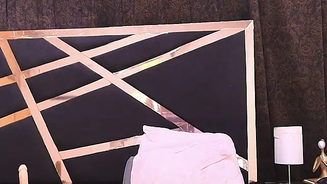 luna_brown7's cam snapshot