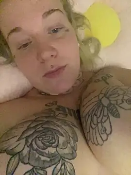 BellaBunny0's cam snapshot