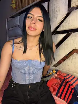 Laura-Khalifa live sex cam