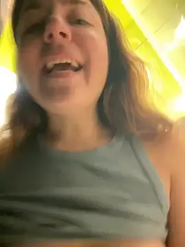 kate_nicepops123777's cam snapshot