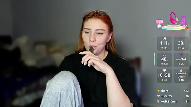 KindKristy's cam snapshot